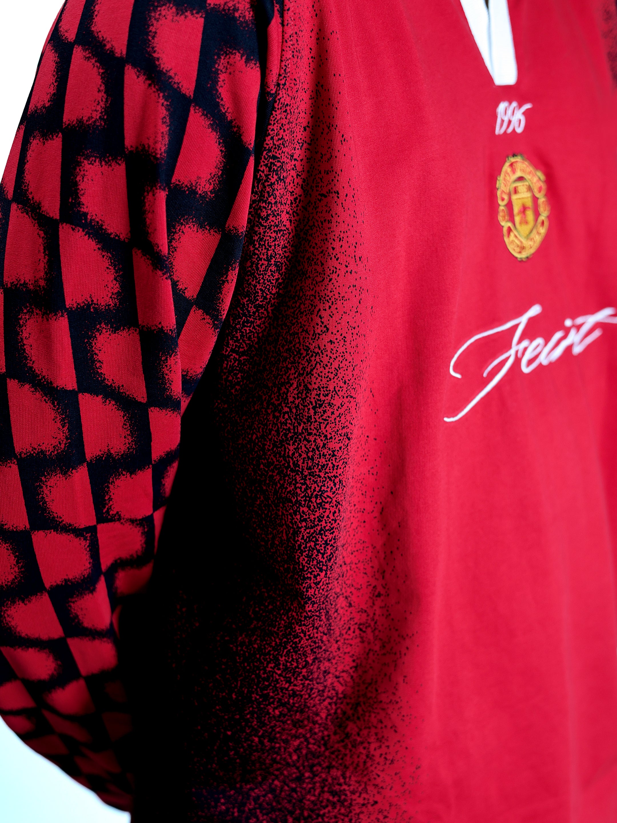 Red Devils Collar Tee